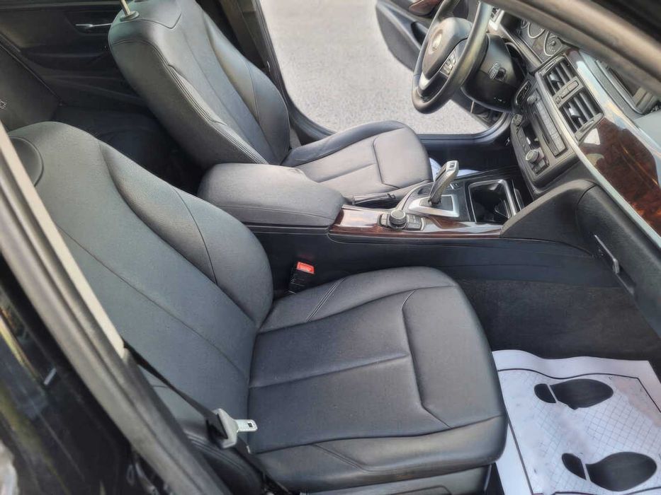 BMW 3 Series 328i      2015