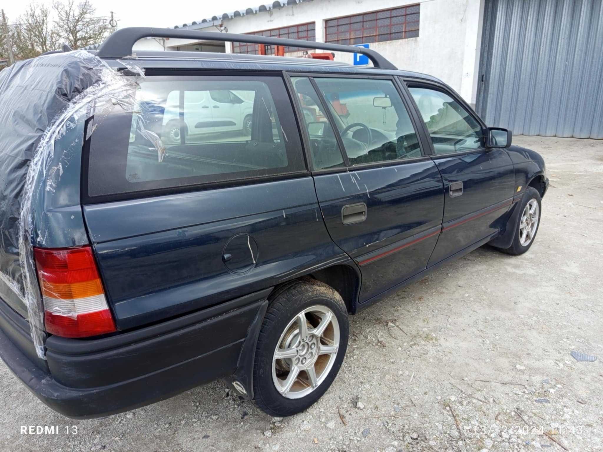 Para peças Opel Astra F Caravan 1.7TDS ano 1994