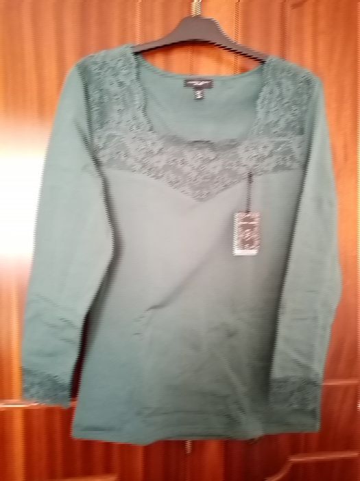 Camisola térmica rendada da Ysabel Mora