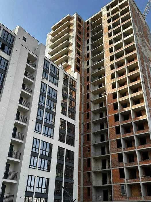 Квартира в рассрочку с минимальным первым взносом!На улице Сахарова!