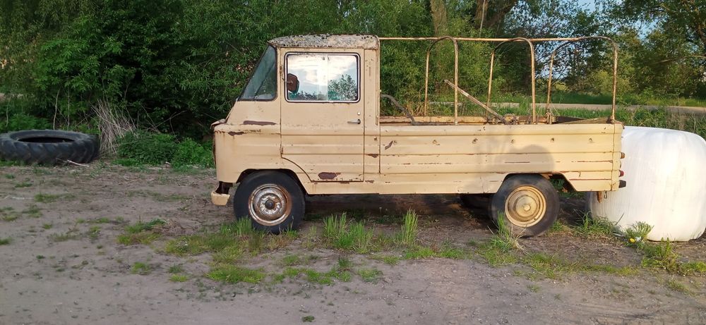 Żuk pickup skrzyniowy