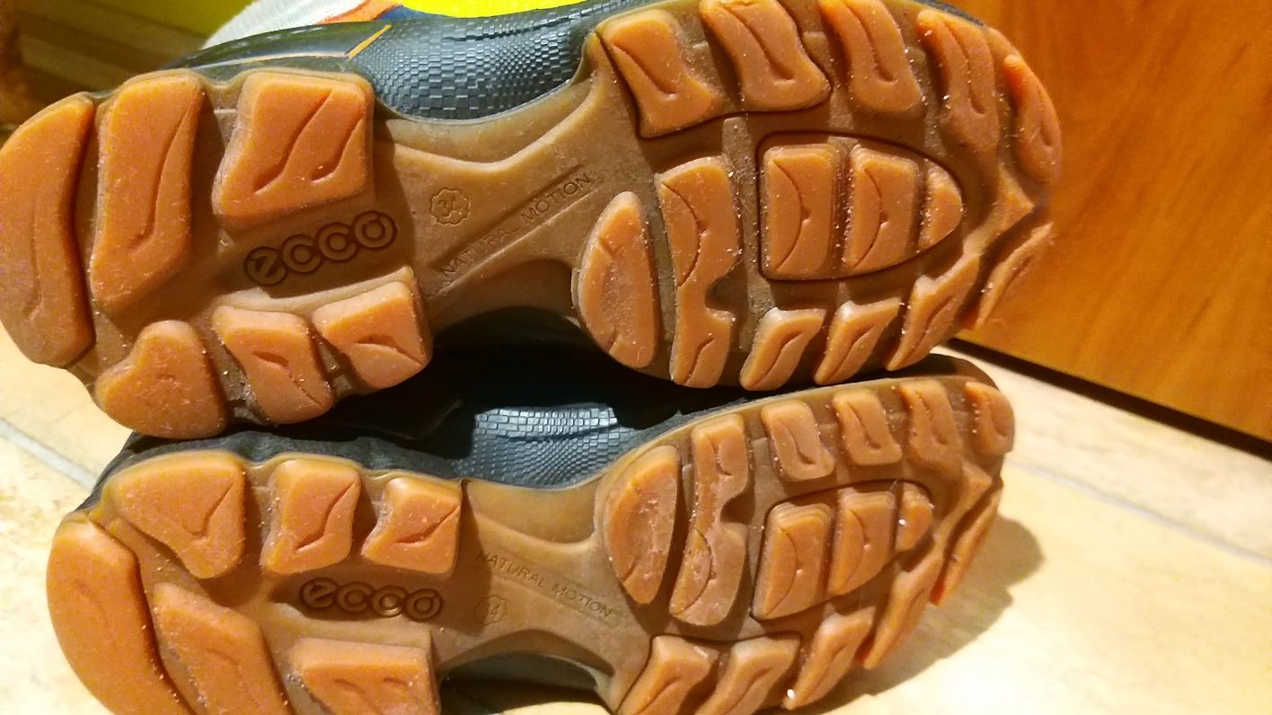 Zimowe Ecco Gore-tex r.34