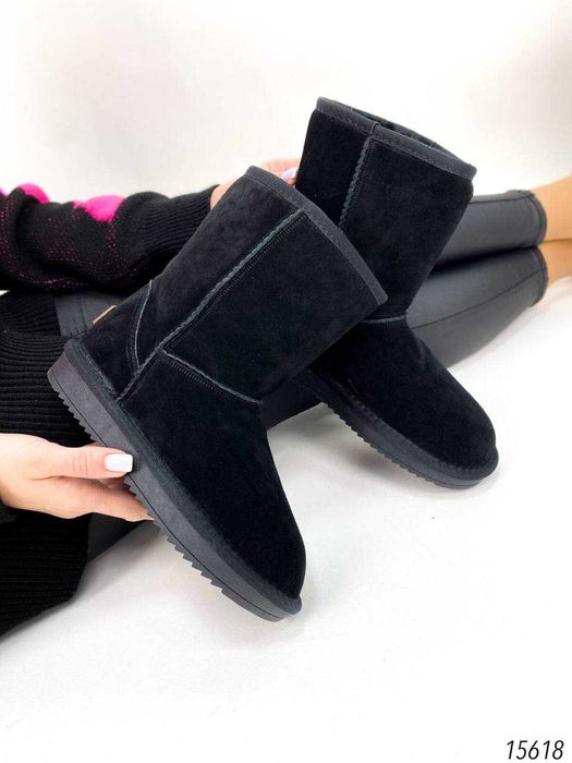 Високі замшеві натуральні чорні уггі дуже теплі ітіс 37,38р