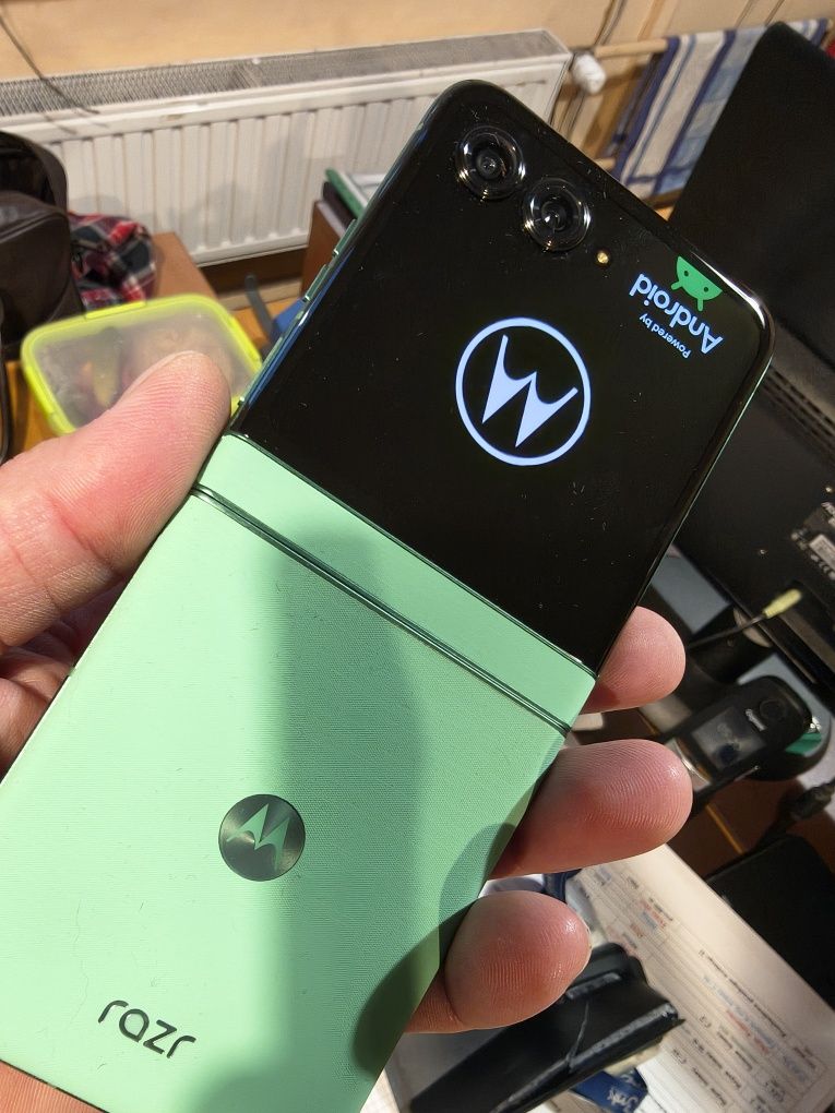 Motorola Razr 60