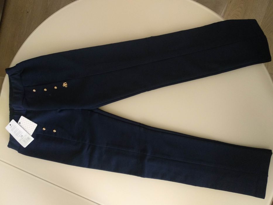 Шкільні брюки штанці на дівчинку нові Smil, 122