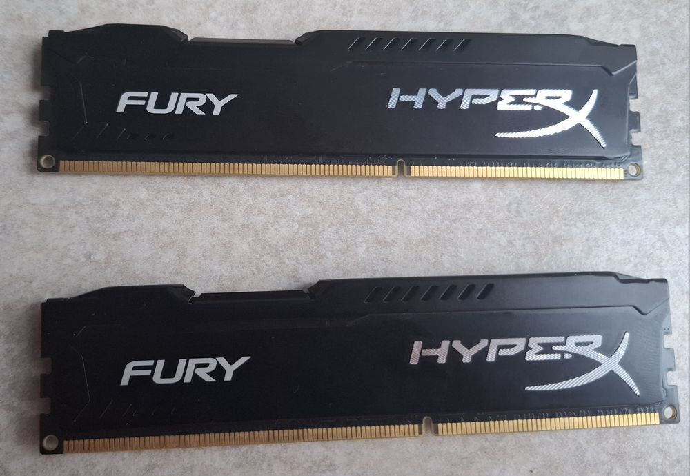 ОЗУ Kingston HyperX FURY DDR3-1866 4GB HX318C10FB/4 (kit of 2*4Gb)