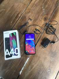 SAMSUNG Galaxy A40