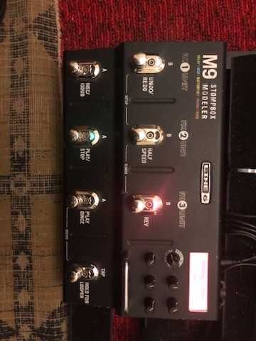 Line 6 M9 гітарний процесор