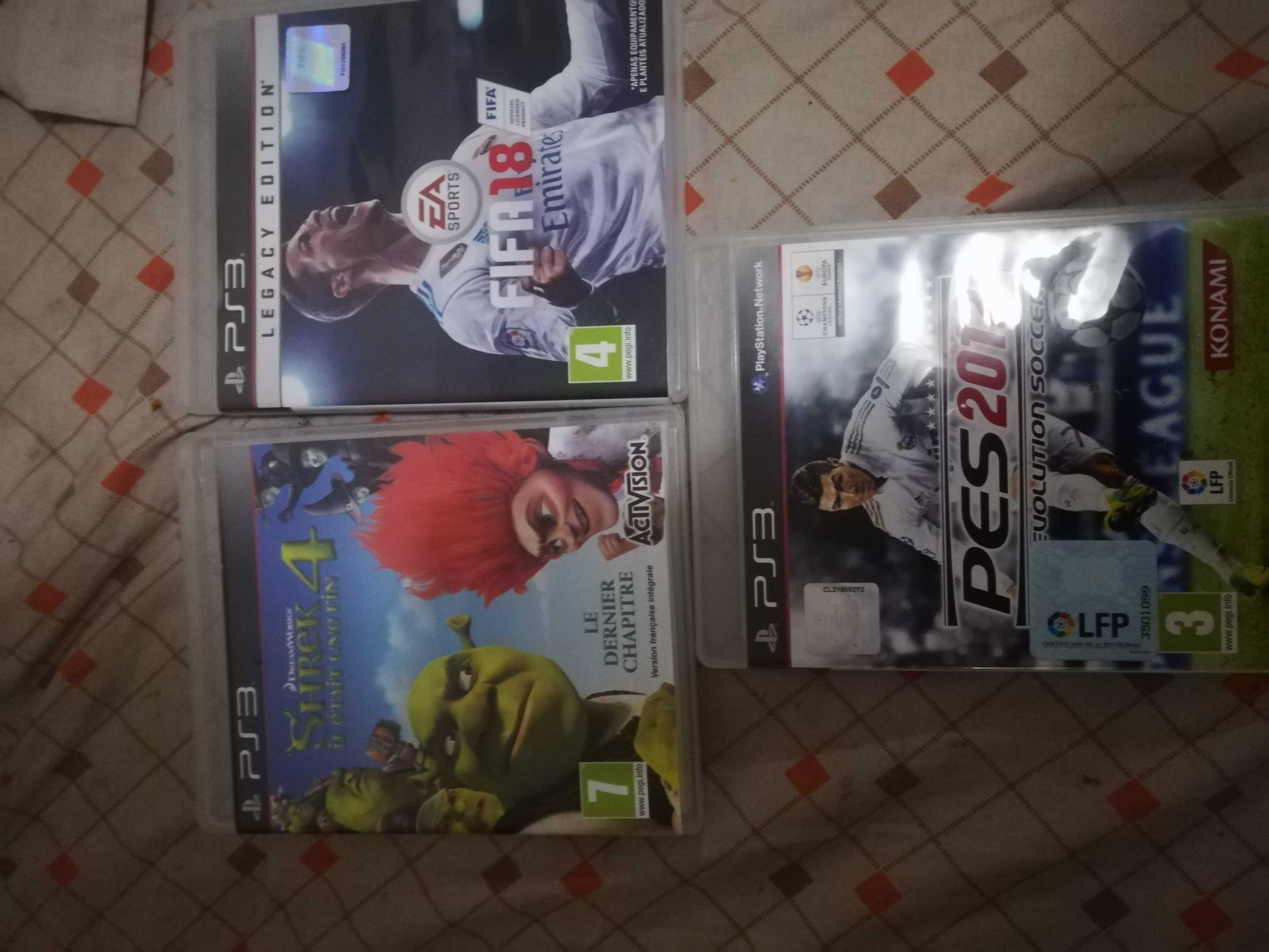 3 jogos Playstation3 1 para ps3 e para o PC