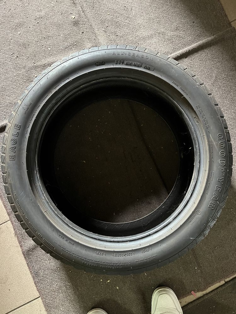 235 50 r18 goodyear eagle f1 asymmetric all season 97w