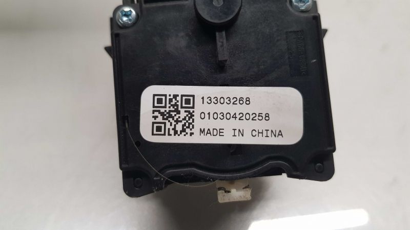 Conjunto / manetes de luzes e limpa vidros OPEL Astra J