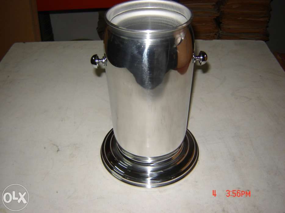 frapê térmico para manter ou refrescar garrafas