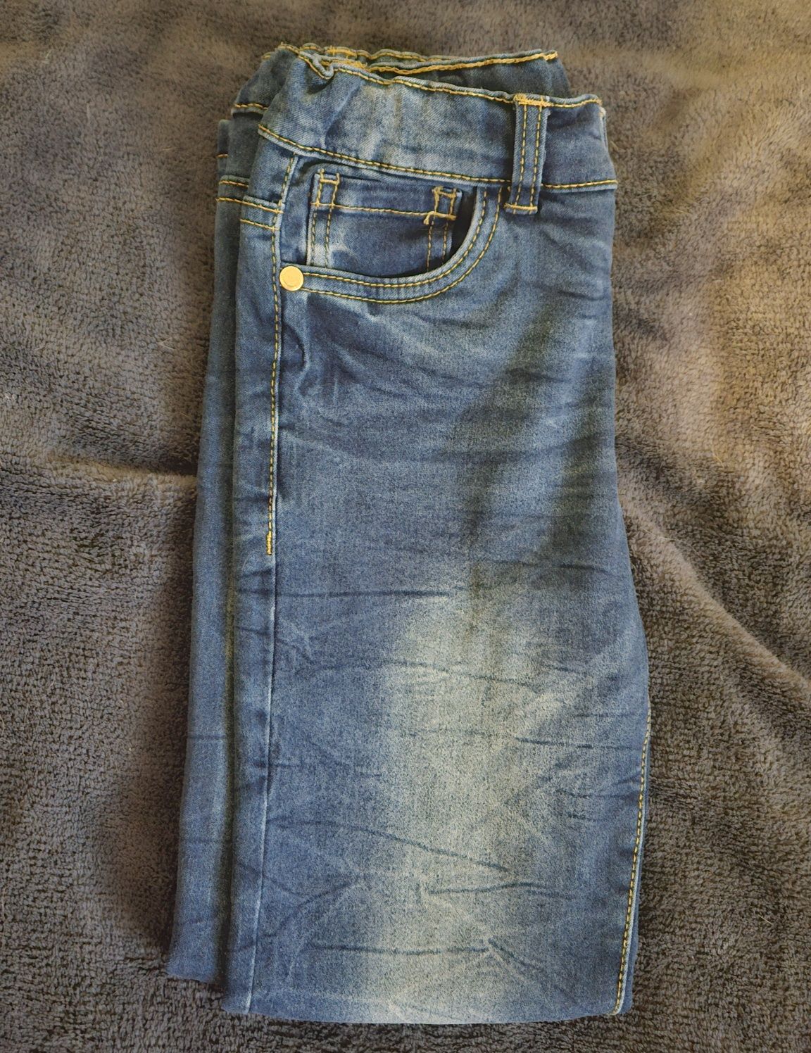 Spodnie jeans chłopięce r122