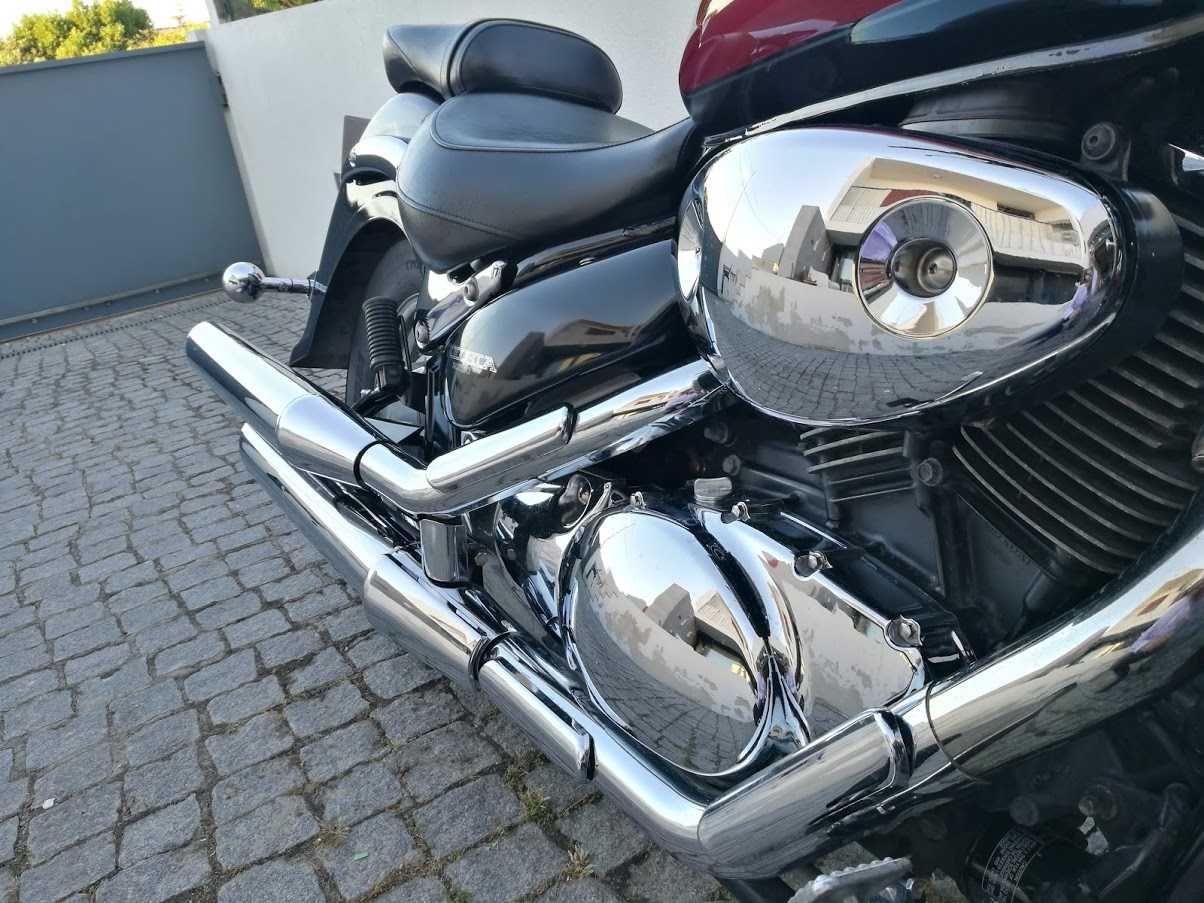 Suzuki Intruder Volusia 800