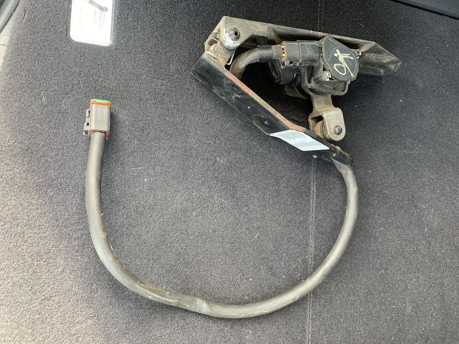 Педаль газа Рено Магнум е5