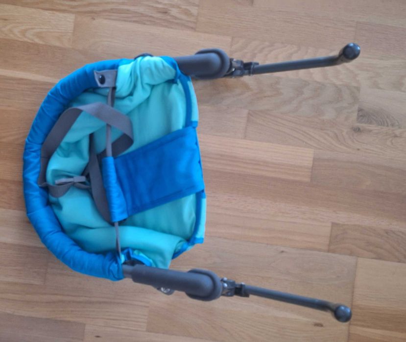 Cadeira de mesa em suspensão para bebé