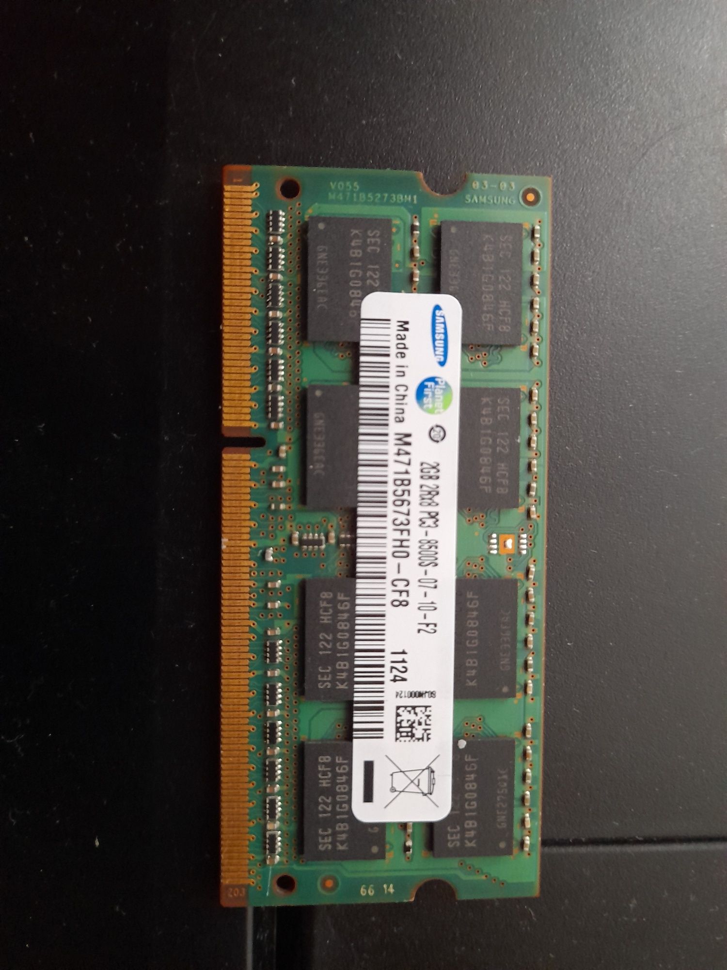Пам'ять SODIMM DDR3 2Gb 1066Mhz pc-8500 Samsung (M471B5273CH0-CF8)