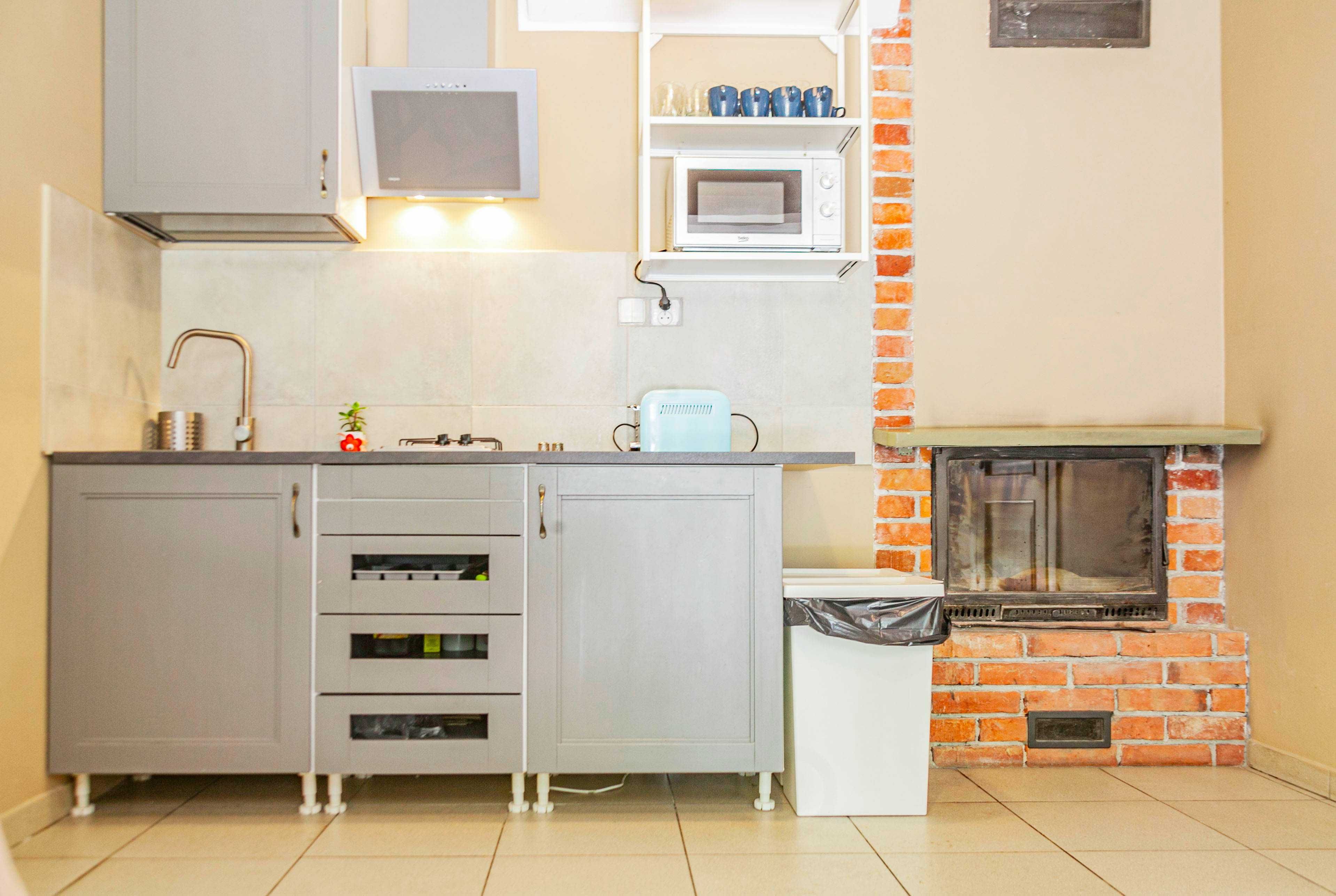 Pod grabami, pokoje z łazienkami i apartamenty,