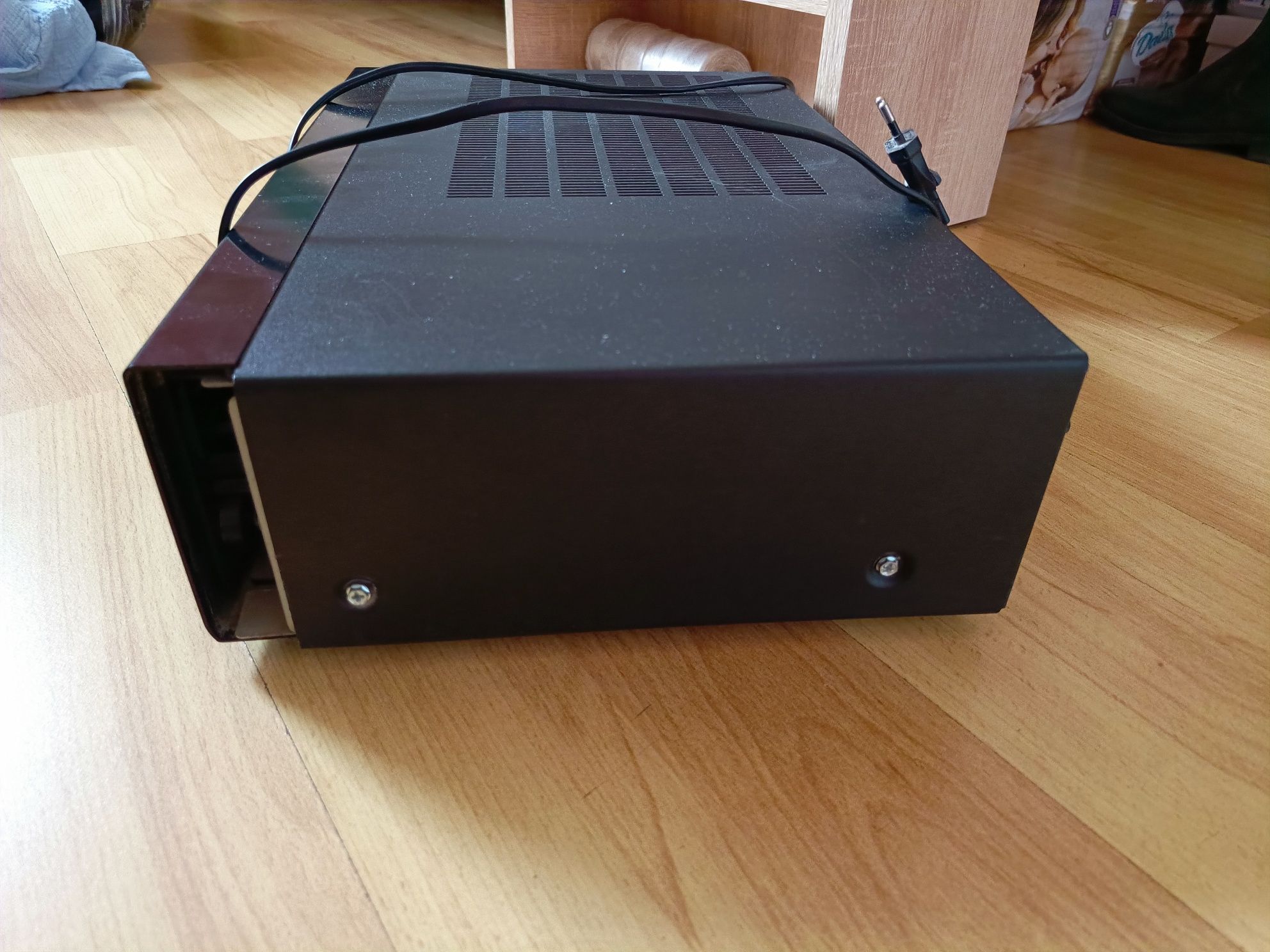 Wzmacniacz Onkyo A 8830