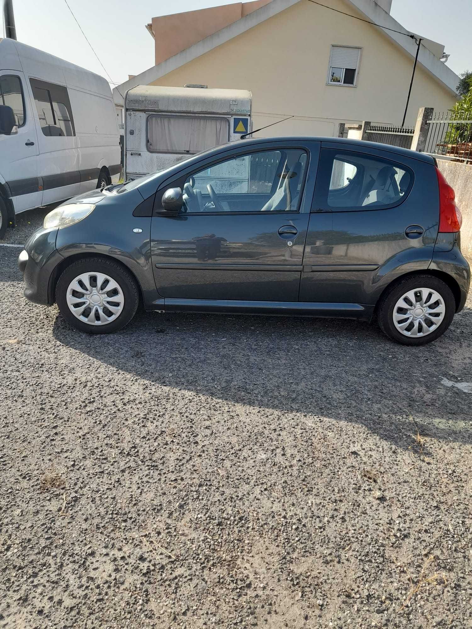 Peugeot 107 1.0 - 2006