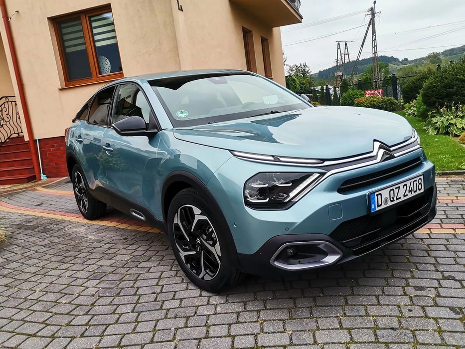 Citroën C4 PureTech 130S&S SHINE Kamera 360, Grzana szyba, Full led, Navi, Serwis