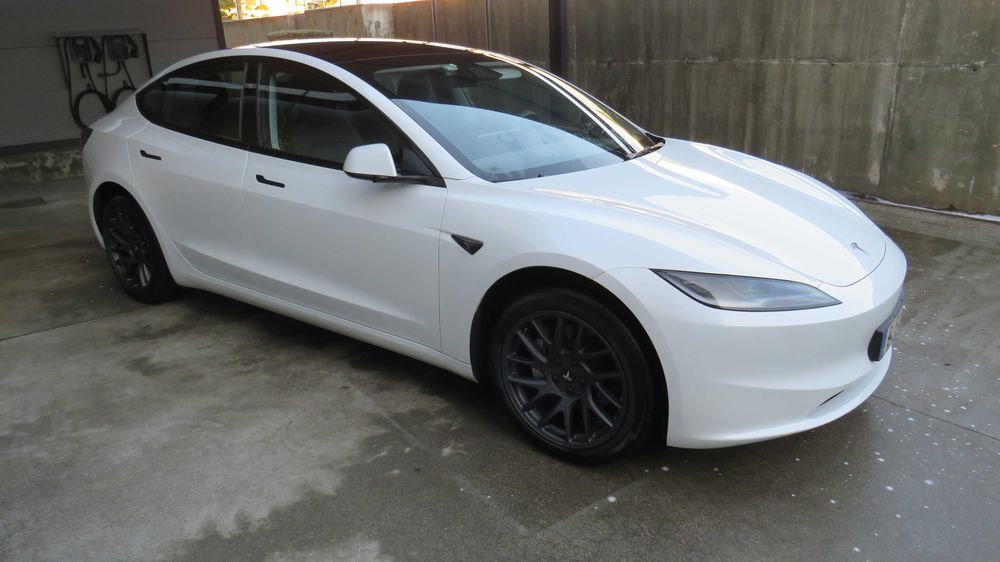 Tesla Model 3 2024 – Standard Range RWD – 24600 km – Nacional