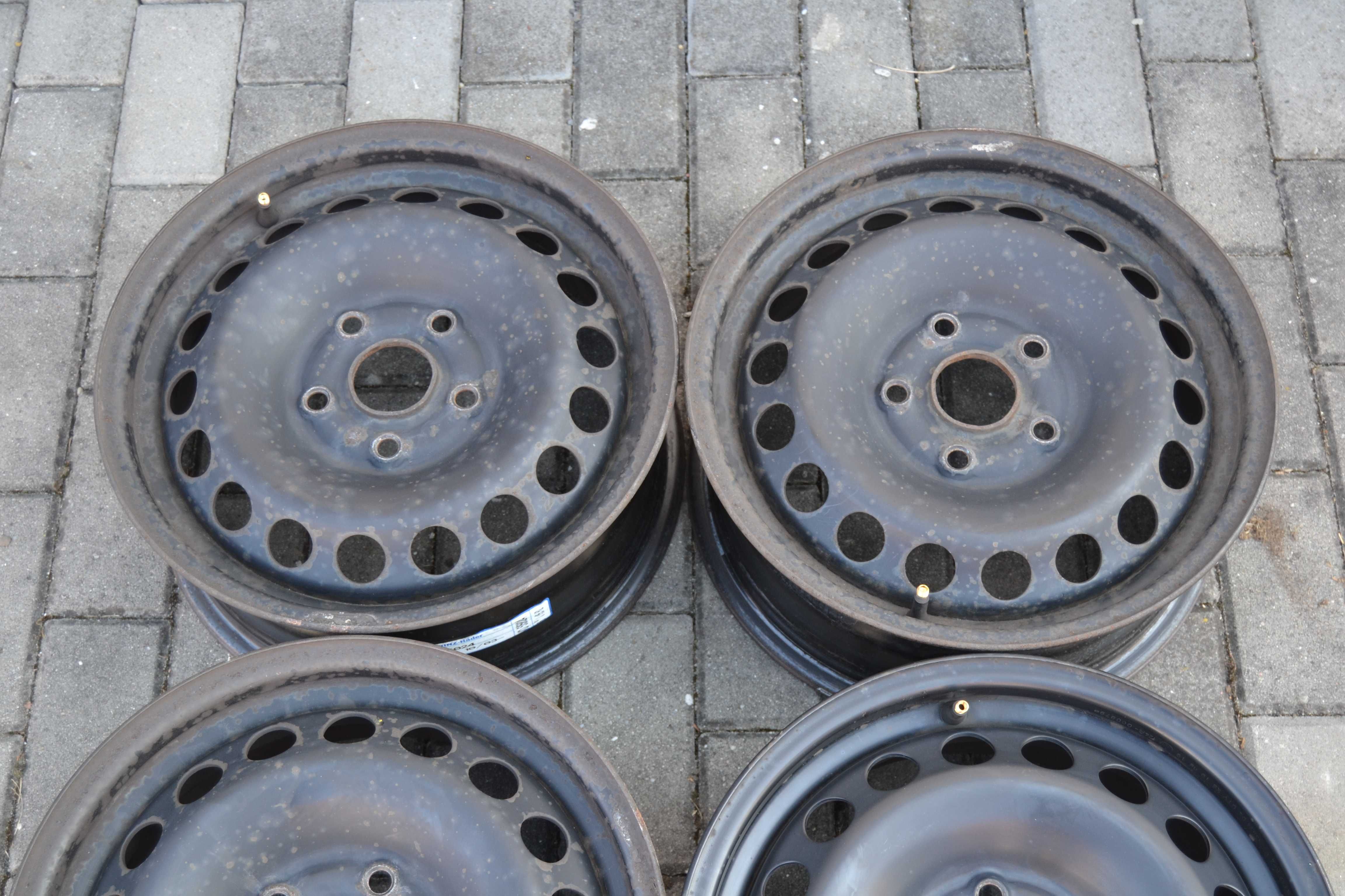 Felgi stalowe VW Audi Skoda 5x112 6x15 et47 vw golf passat audi a4 a6