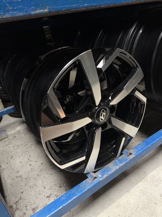 *Komplet alufelg 5x114.3 16”