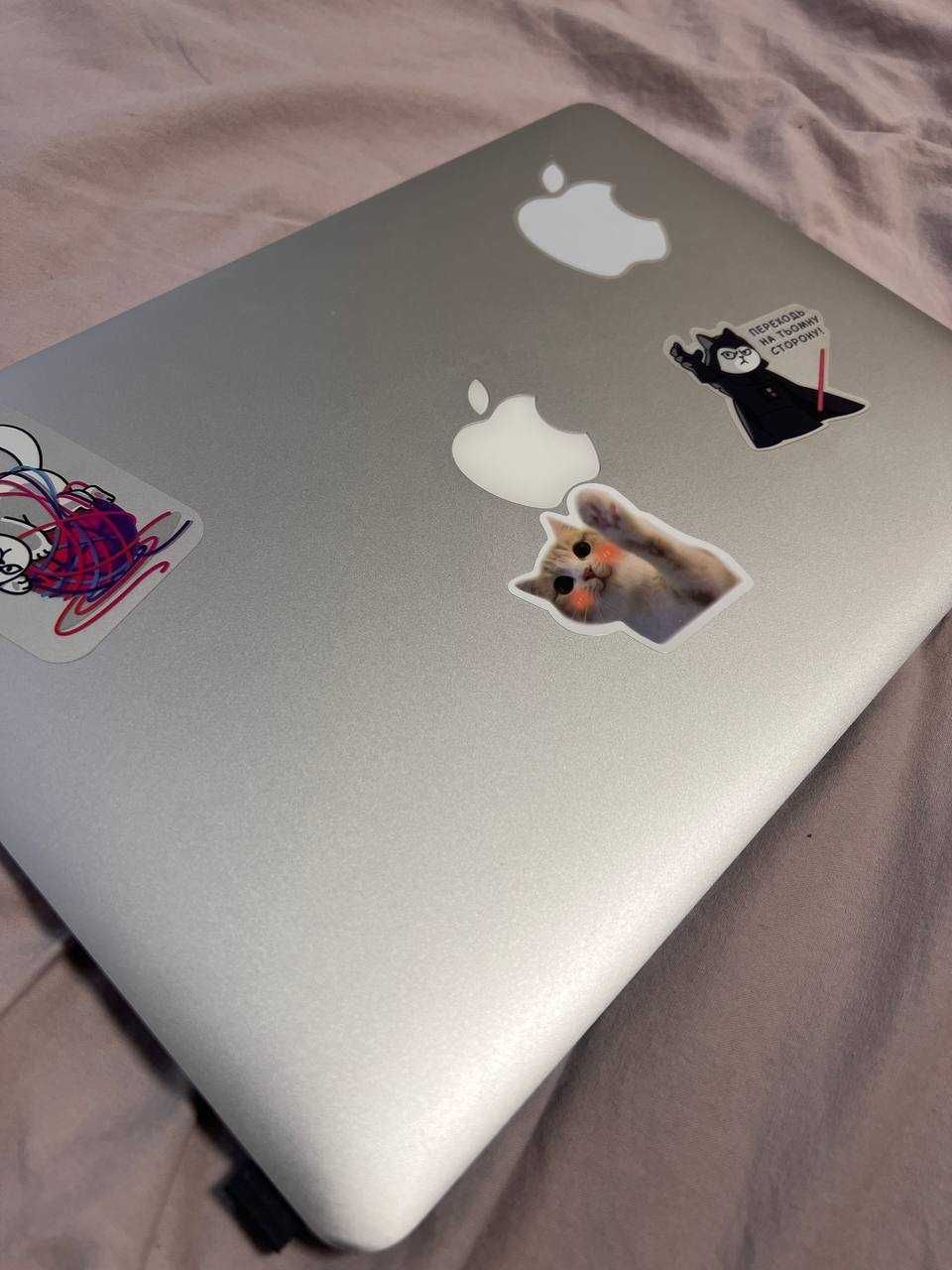 Макбук MacBook Pro 13” Retina (Late 2013), 120 GB, 8 GB DDR, Core i5