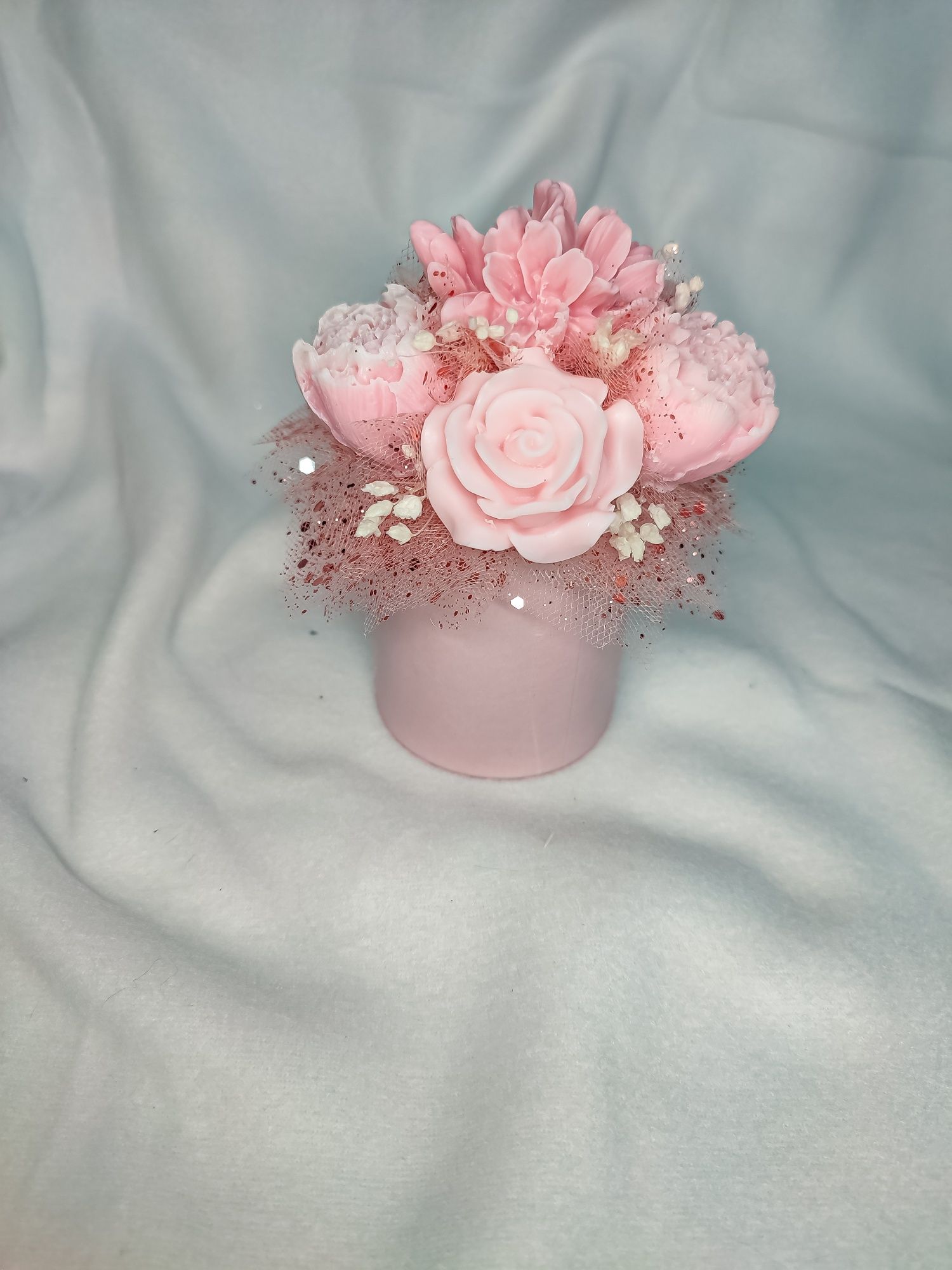 Dekoracja flowerbox z wosku, idealny upominek