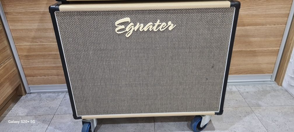 Egnater Tourmaster 4100 head i kolumna 212