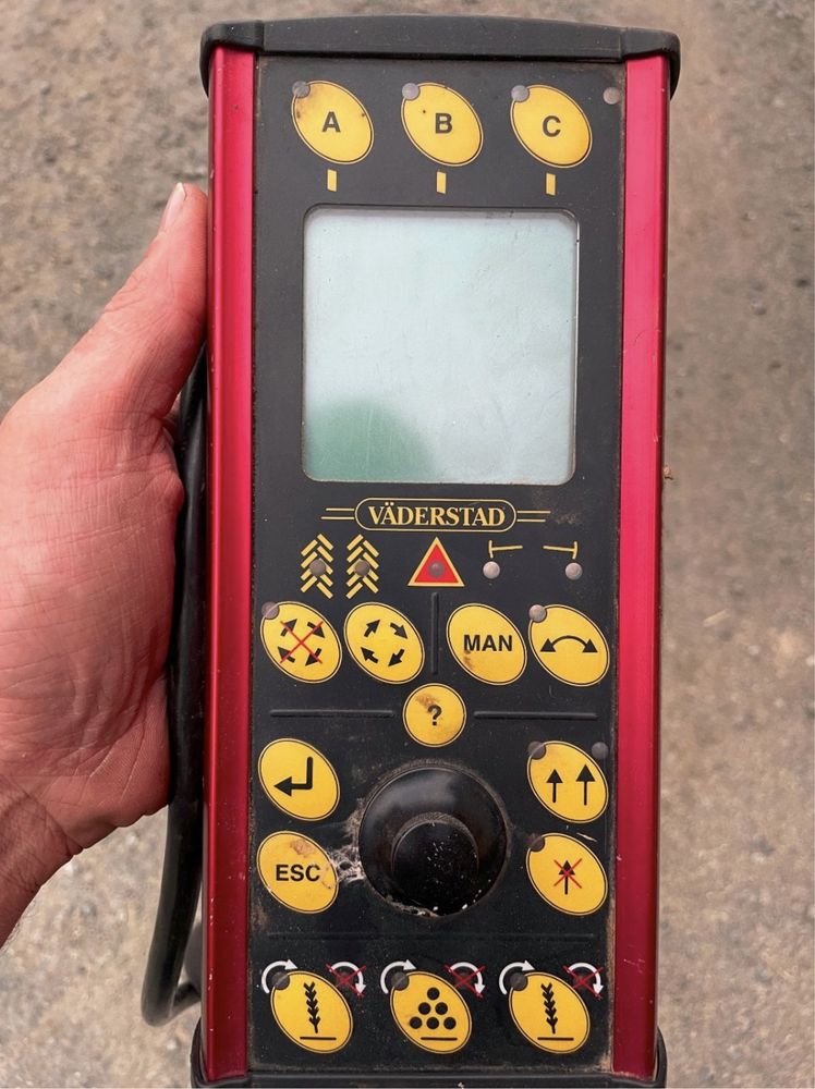 Vaderstad Rapid 300 siewnik talerzowy agregat uprawowo-siewny