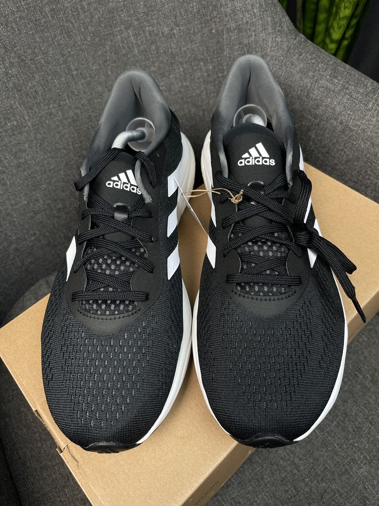 Оригінальні нові кросівки adidas supernova 2.0 running shoes
