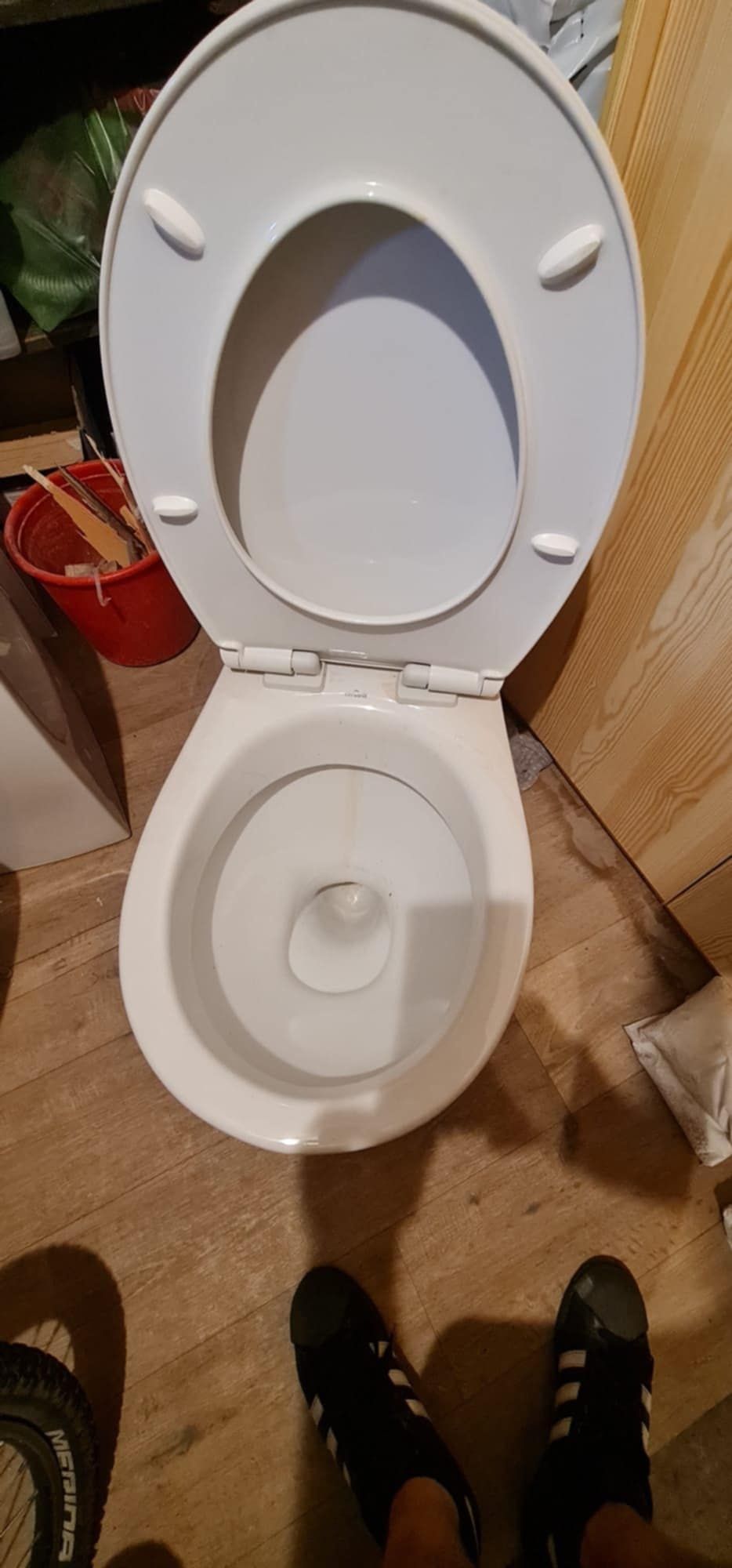 Kompakt WC Cersanit z deską wolnoopadająca