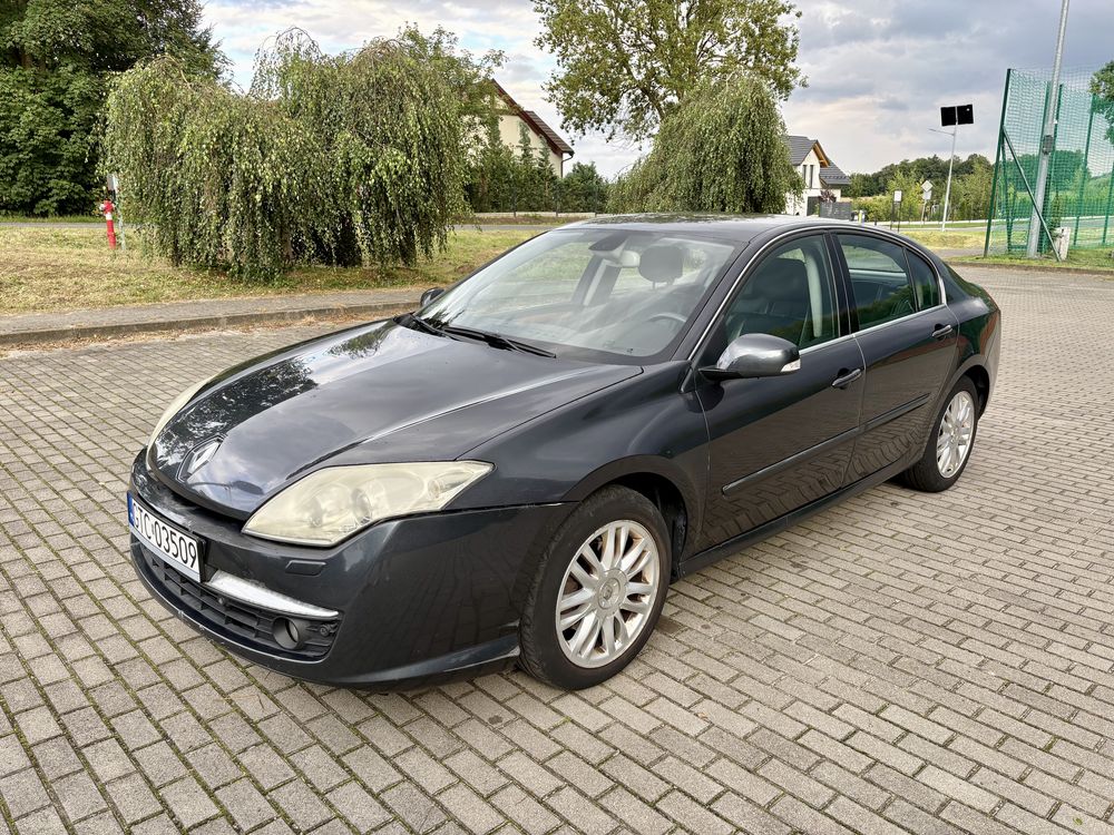Renault Laguna III Initiale Paris 2.0 dCi