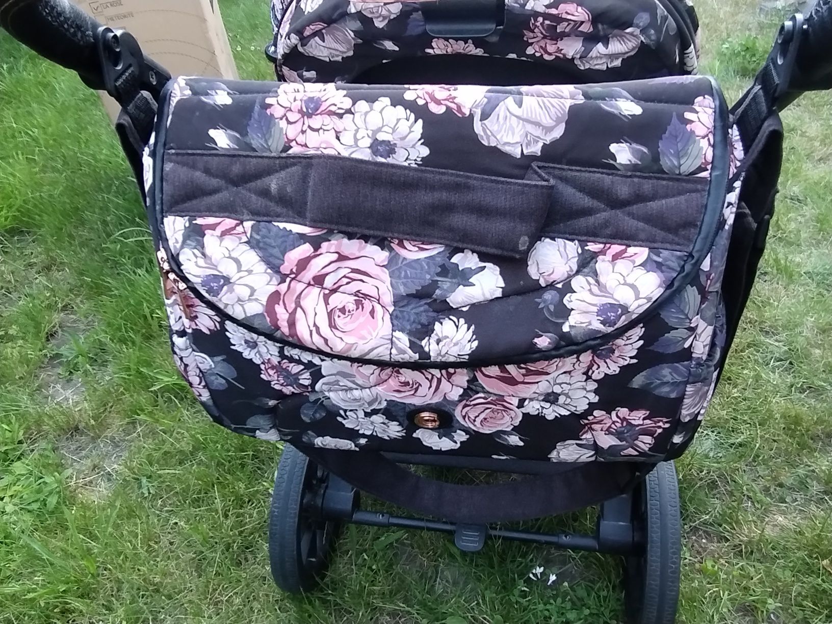 Wózek 2w1 Cavoe Axo Style La Rose+ baza Isofix+ laktator elektryczny