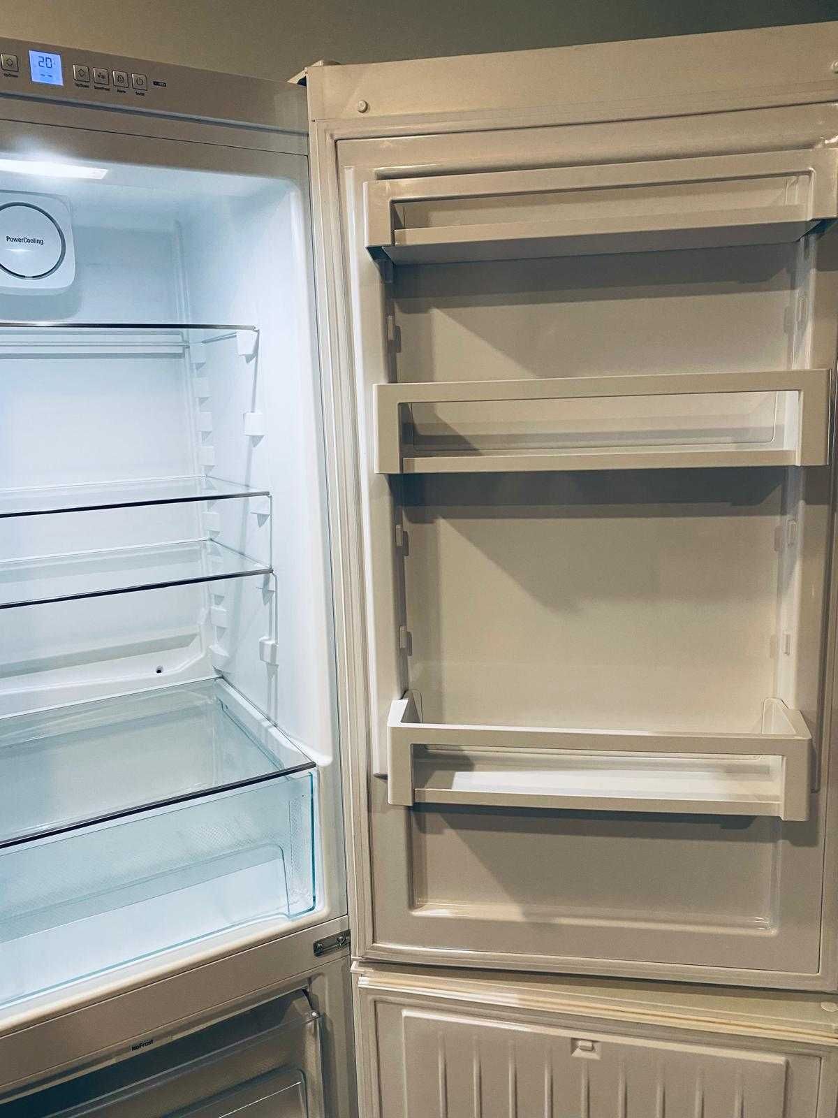 Vendo frigorifico marca LIEBHERR, em muito bom estado.