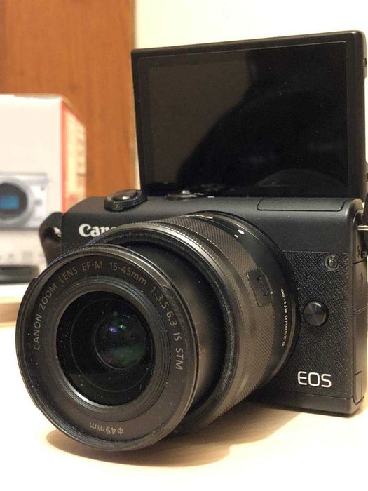 Фотоаппарат Canon EOS M200 Kit 15-45mm (Black)