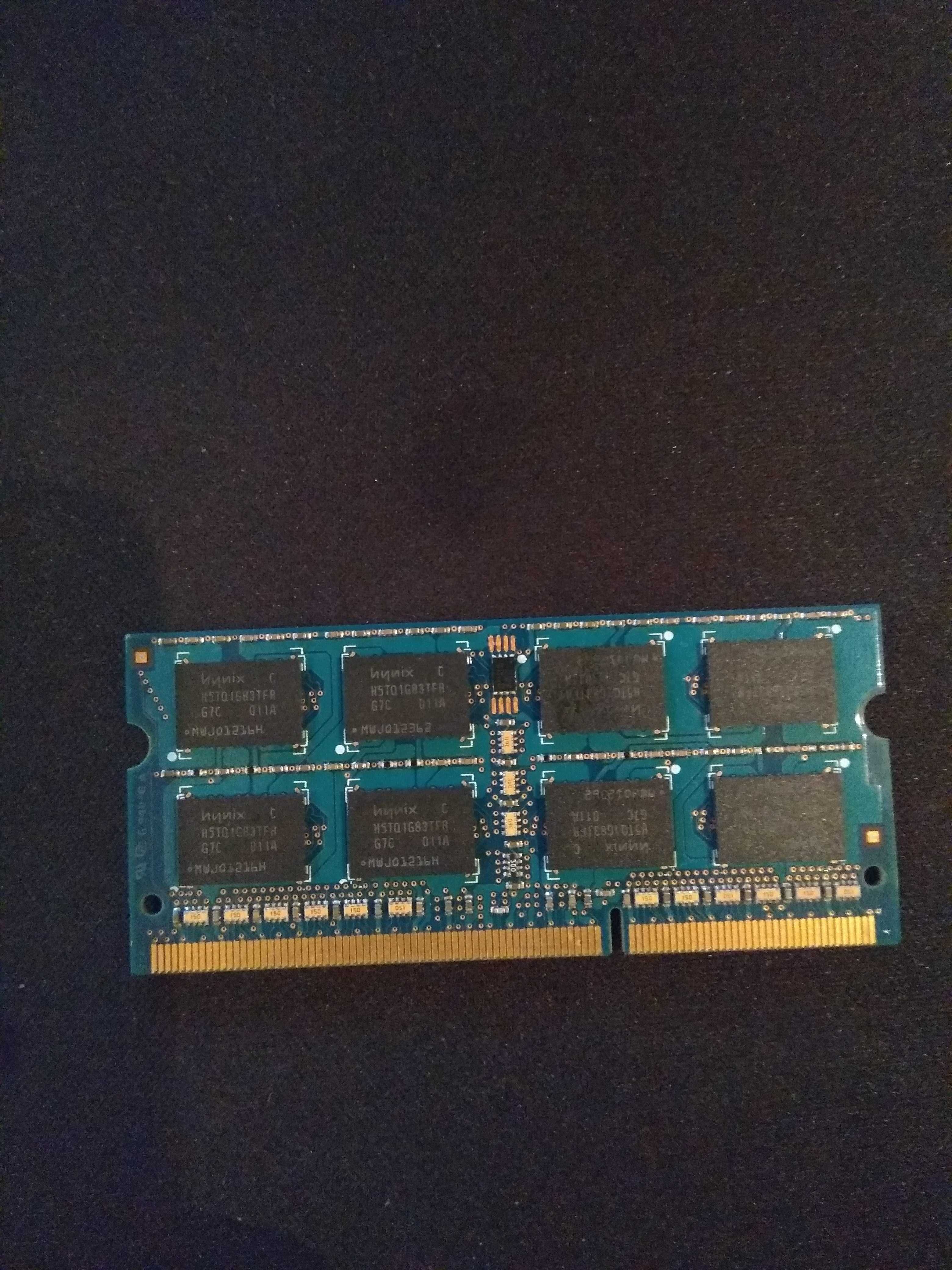 Memória RAM - 2GB 2Rx8 PC3-8500S-7-10-F2 (bom estado)