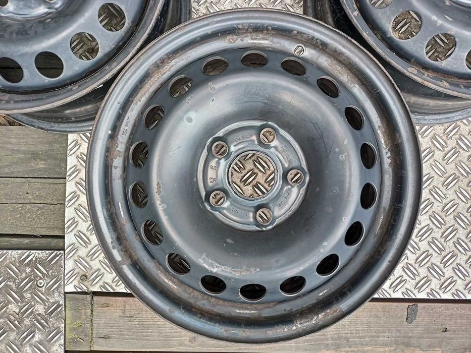 Felgi stalowe 15cali Audi A3 VW Jetta Golf Skoda Octavia Seat S182