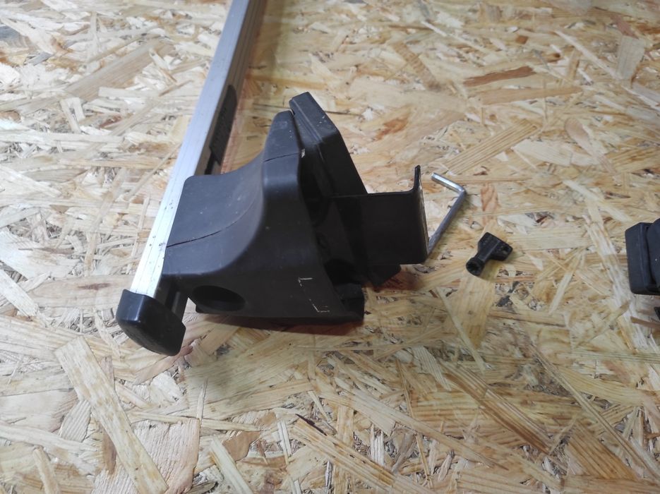 Багажник універсальний