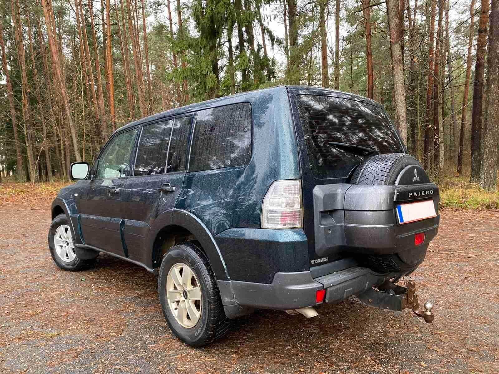 Разборка Mitsubishi Pajero IV дверь фара крыло ляда бампер капот