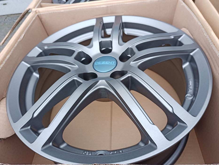 17" Ford Focus Mk2 Mk3 Mondeo Mk4 Mk5 S-Max C-Max Galaxy 5*108 Szare