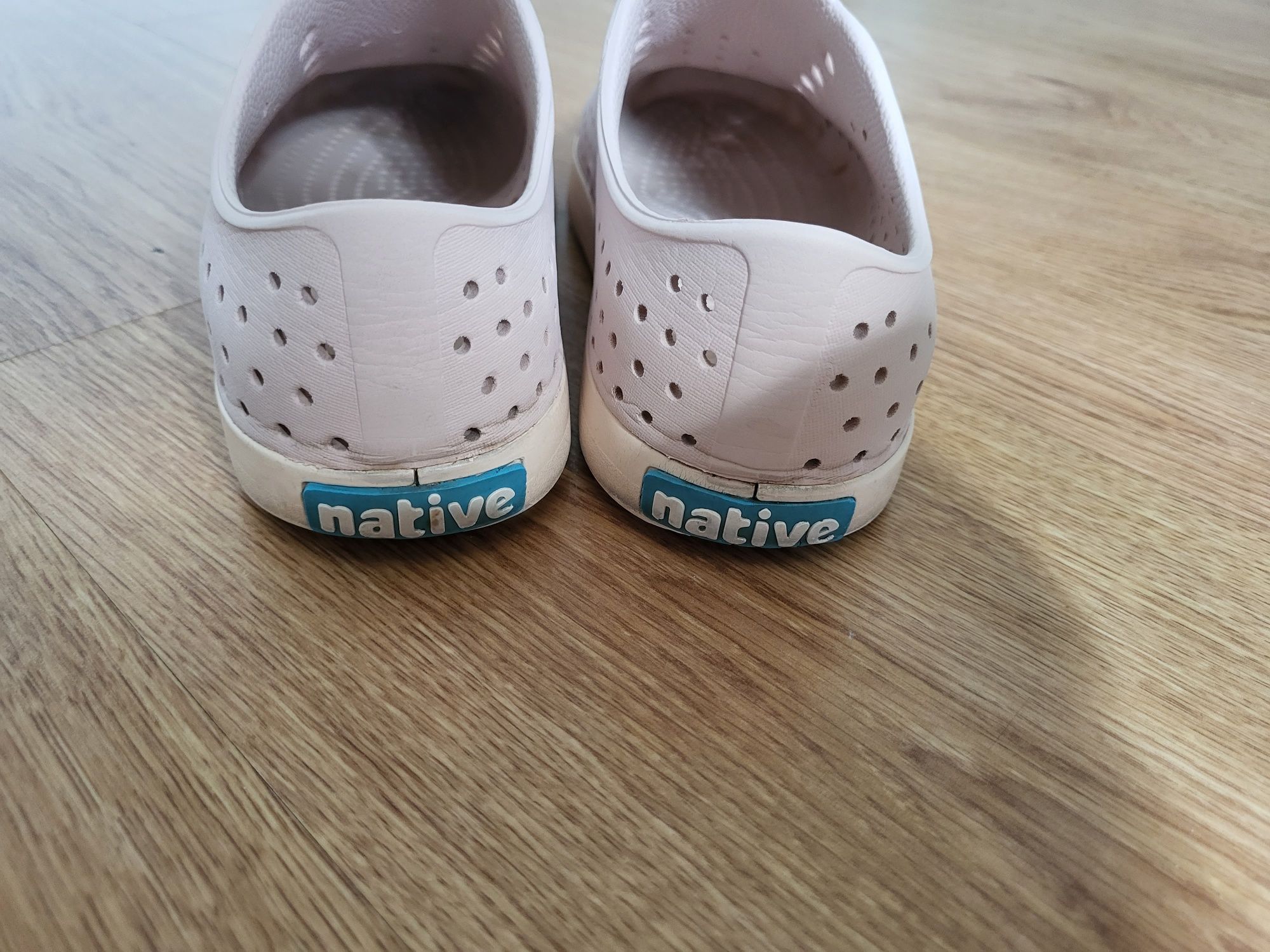 Buty native rozm 38/39 24.5cm pudrowy roz
