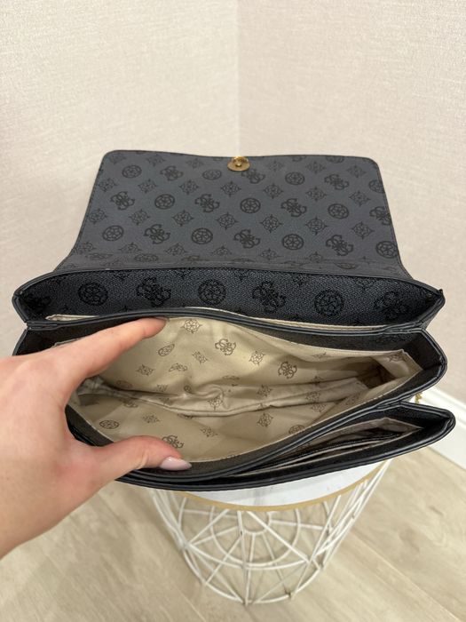 Сумка GUESS оригінал!!
