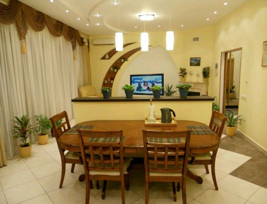 Сдам 2х эт дом в Совиньоне