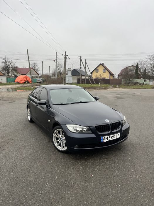 Продам BMW 3 2007 рік
