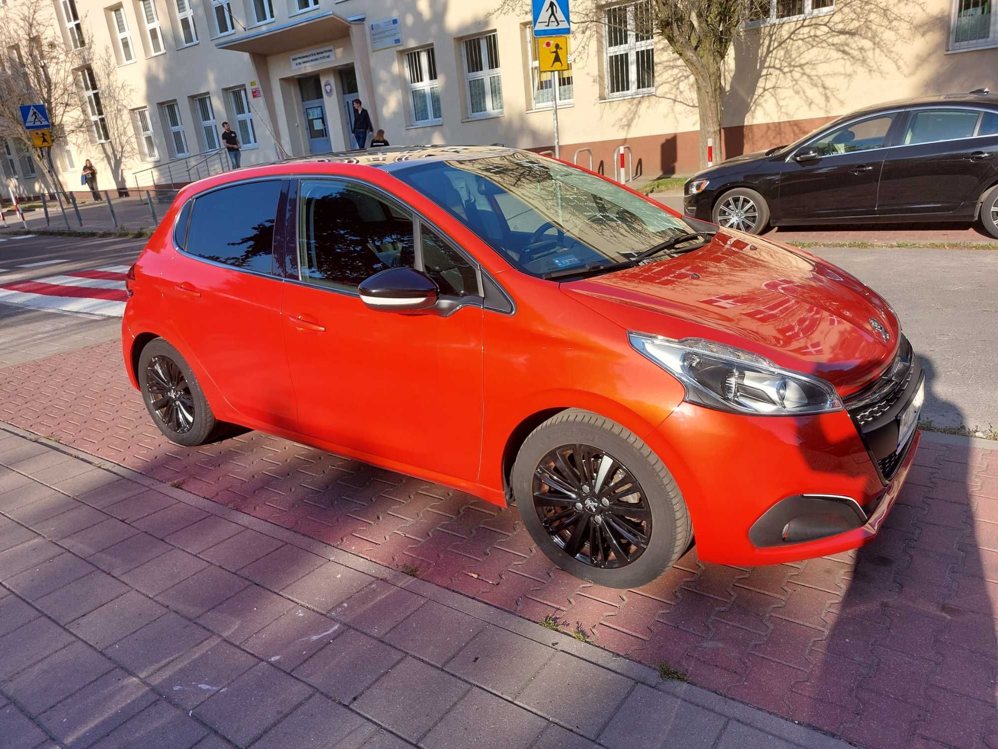 Peugeot 208 1.2 110 KM 2015 r. PL ASO Allure Premium
