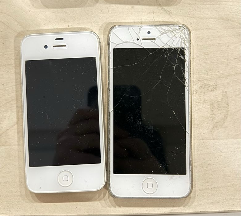 Телефони на запчастини, не працюючі