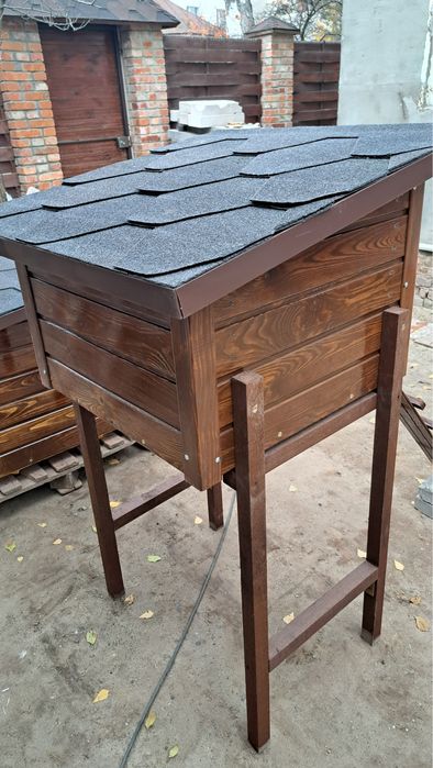 Будиночок для котиків.